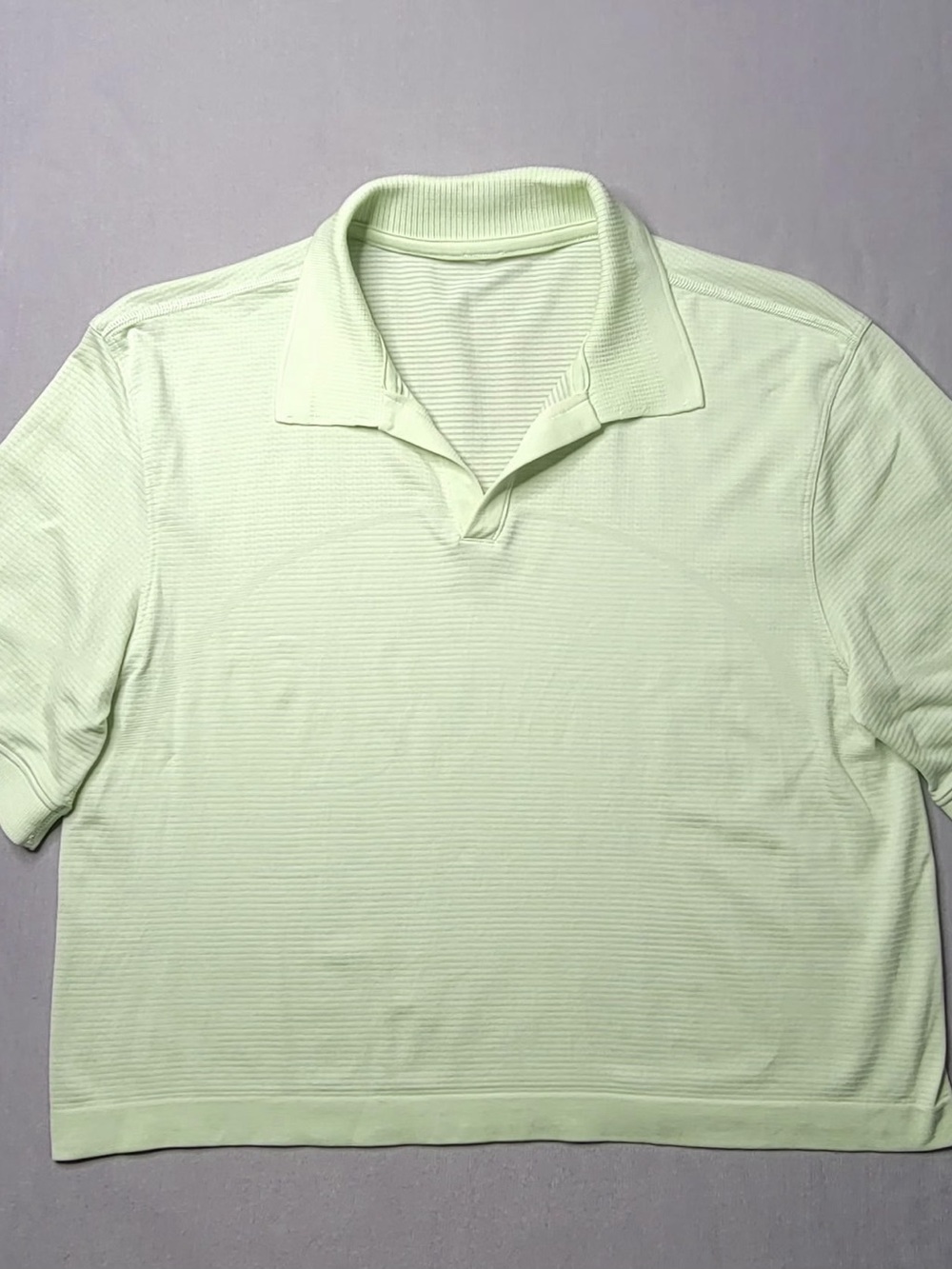 lululemon women short sleeve quick dry polo shirt color light green size 8